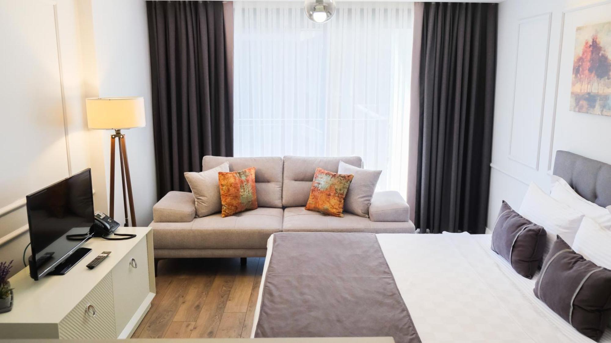 Myway Deluxe Alsancak Esmirna Exterior foto